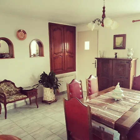 Maison Situee Aux Confins De La Vallee Du Loir * Le Lude