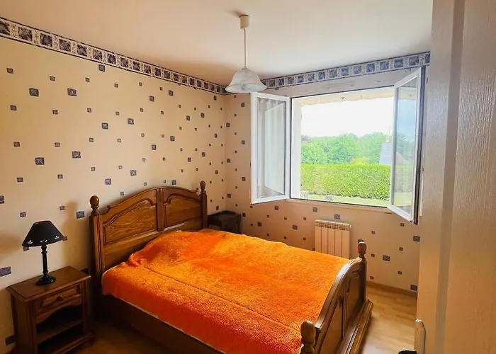 Maison Situee Aux Confins De La Vallee Du Loir Landhaus *